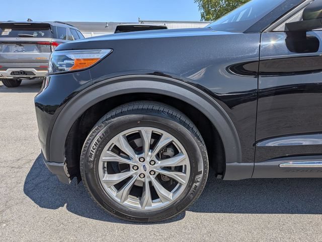 Certified 2023 Ford Explorer XLT w/ Equipment Group 202A AWD/4WD image 23
