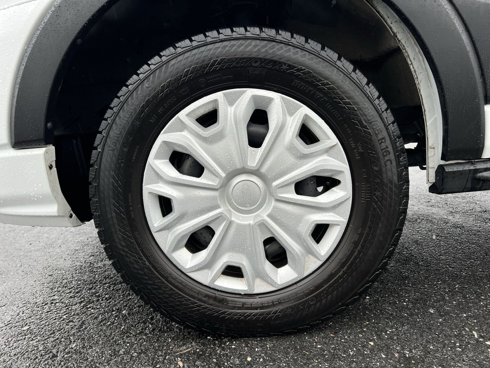 Certified 2024 Ford Transit 350 XLT RWD image 12