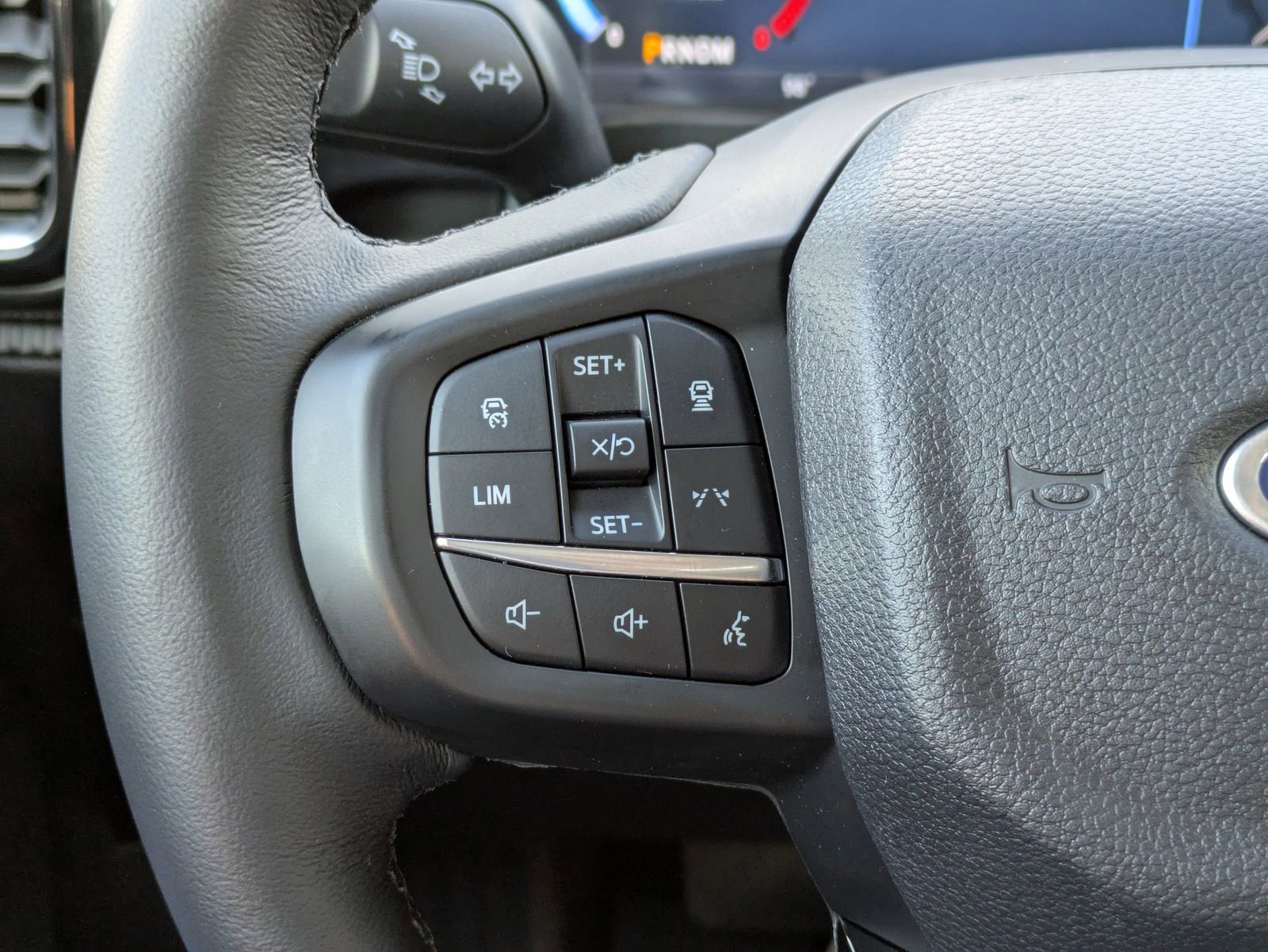 Certified 2024 Ford Ranger Lariat w/ FX4 Off-Road Package image 29