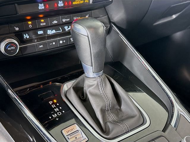 Used 2022 MAZDA CX-9 Touring w/ Touring Premium Package image 16