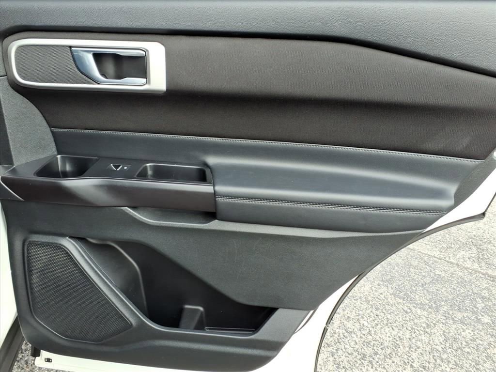 Certified 2020 Ford Explorer XLT image 10