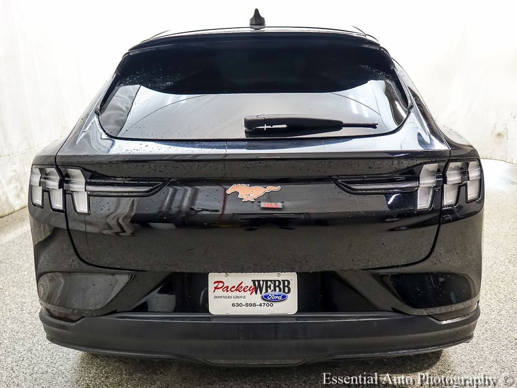 Certified 2023 Ford Mustang Mach-E Select AWD/4WD image 4