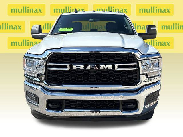 Used 2024 RAM 3500 Tradesman w/ Chrome Appearance Group AWD/4WD image 20