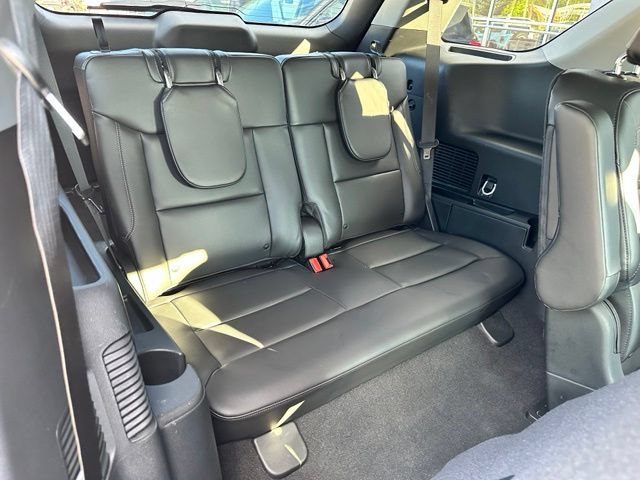 Certified 2023 Ford Explorer XLT w/ Equipment Group 202A AWD/4WD image 40