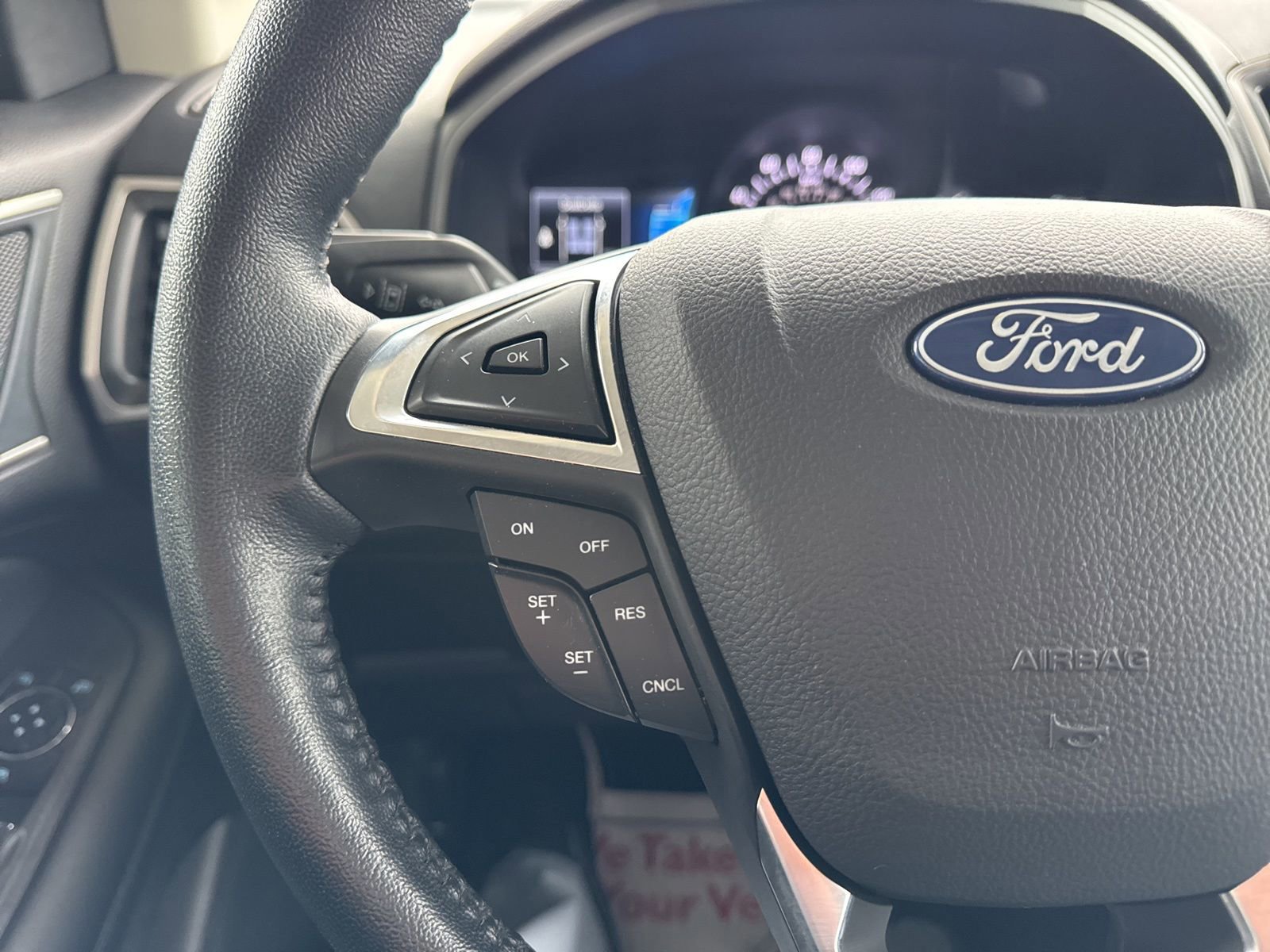 Certified 2024 Ford Edge SEL image 29