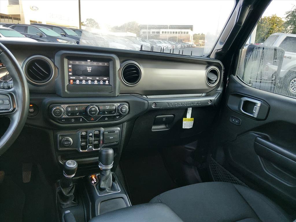 Used 2021 Jeep Wrangler Unlimited Sport AWD/4WD image 12