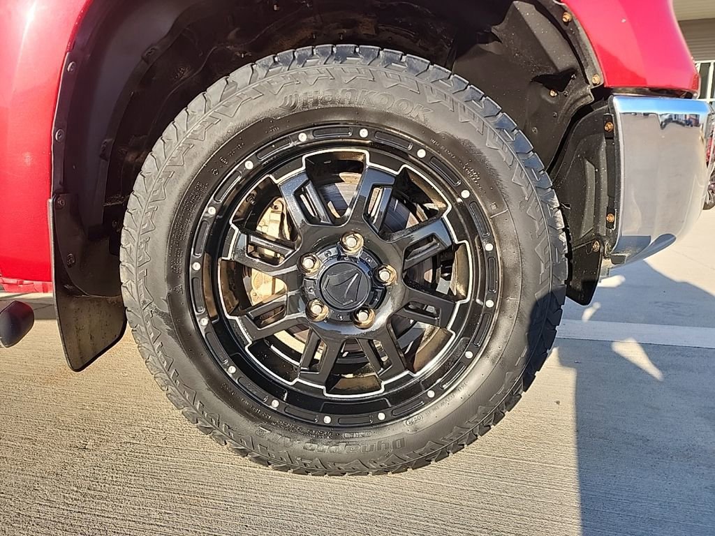 Used 2017 Toyota Tundra SR5 image 10