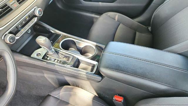 Used 2023 Nissan Altima 2.5 SV FWD image 13