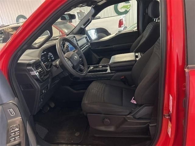 Certified 2021 Ford F150 XL w/ STX Appearance Package RWD image 4