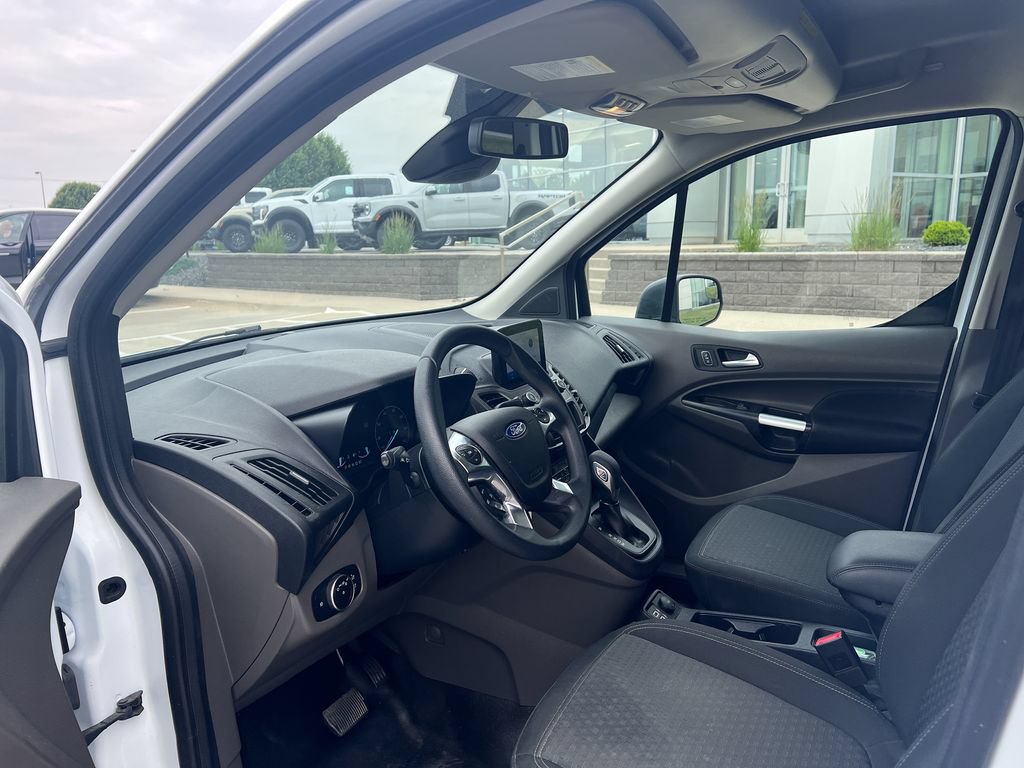 Certified 2020 Ford Transit Connect XLT FWD image 9