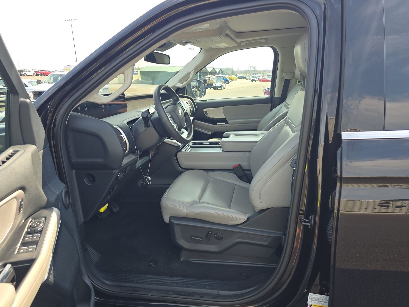 Certified 2025 Ford Expedition Max Active AWD/4WD image 16