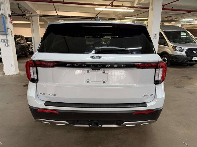 Certified 2025 Ford Explorer Active w/ Active Comfort Package AWD/4WD image 5