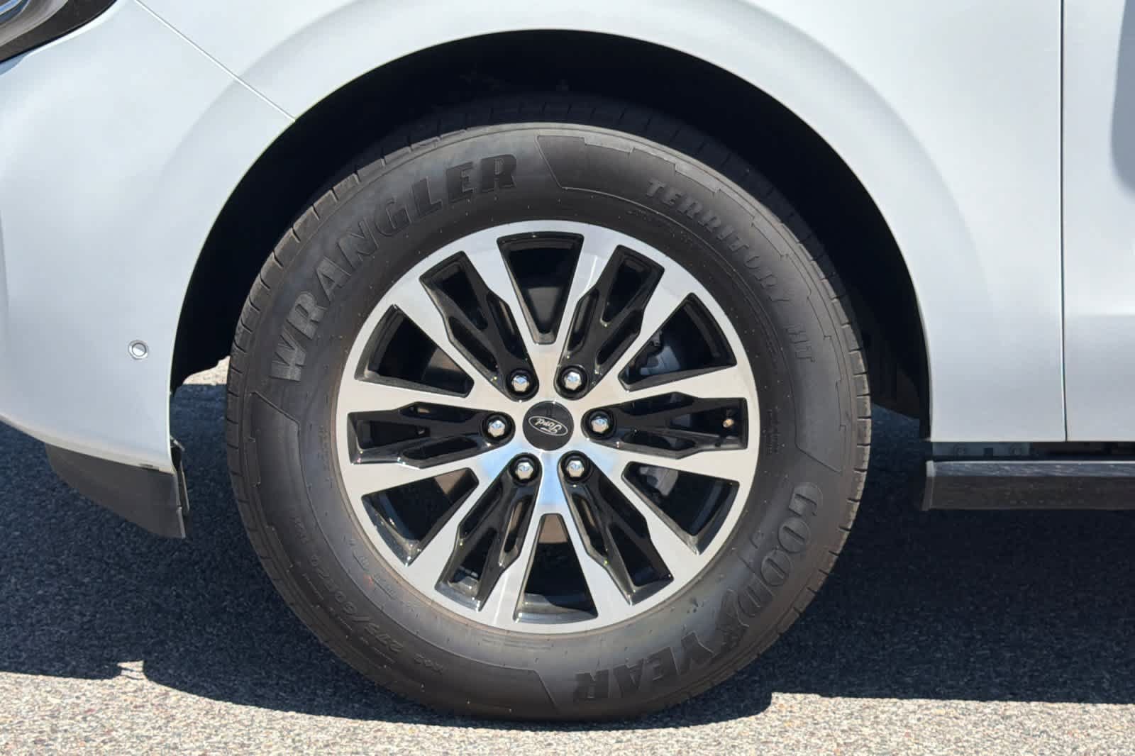Certified 2025 Ford Expedition Max Platinum AWD/4WD image 28