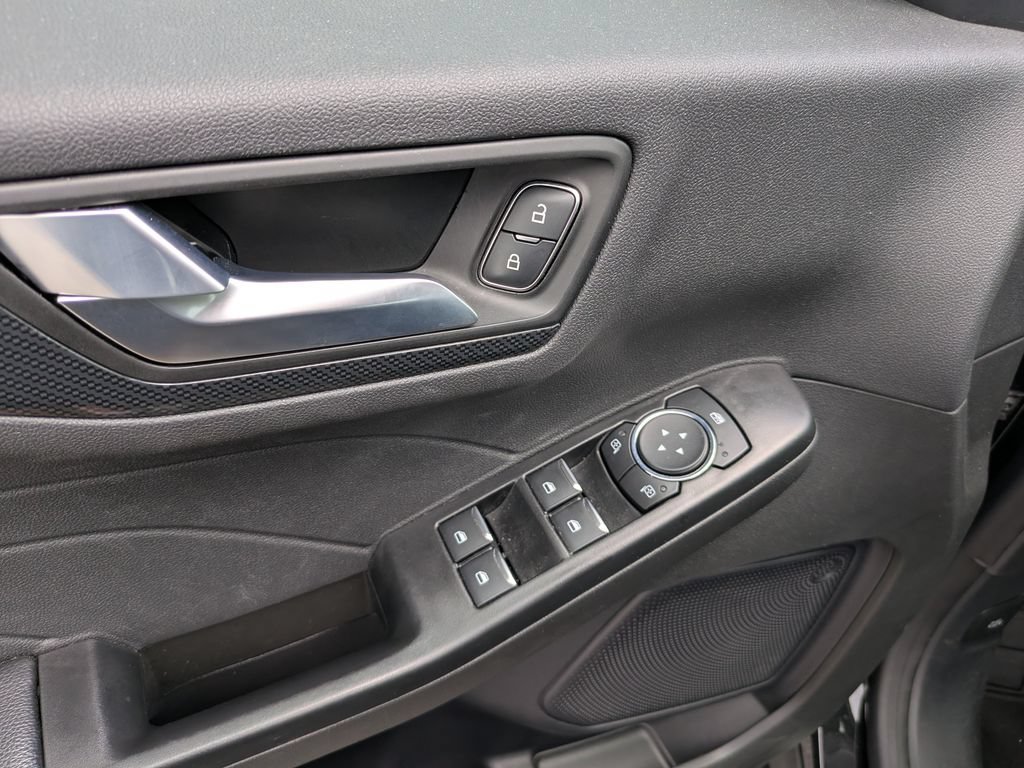 Certified 2024 Ford Escape ST-Line w/ Tech Pack #1 FWD image 19