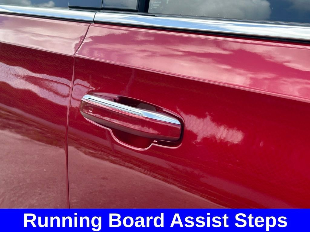 Used 2024 Cadillac Escalade ESV Premium Luxury Platinum image 21