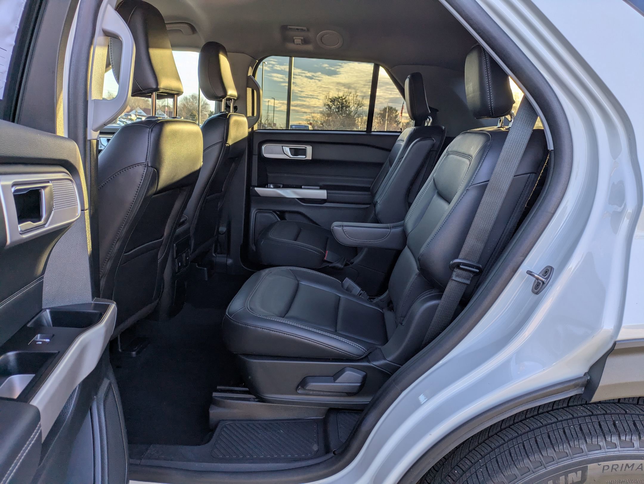 Certified 2023 Ford Explorer XLT w/ Equipment Group 202A image 29