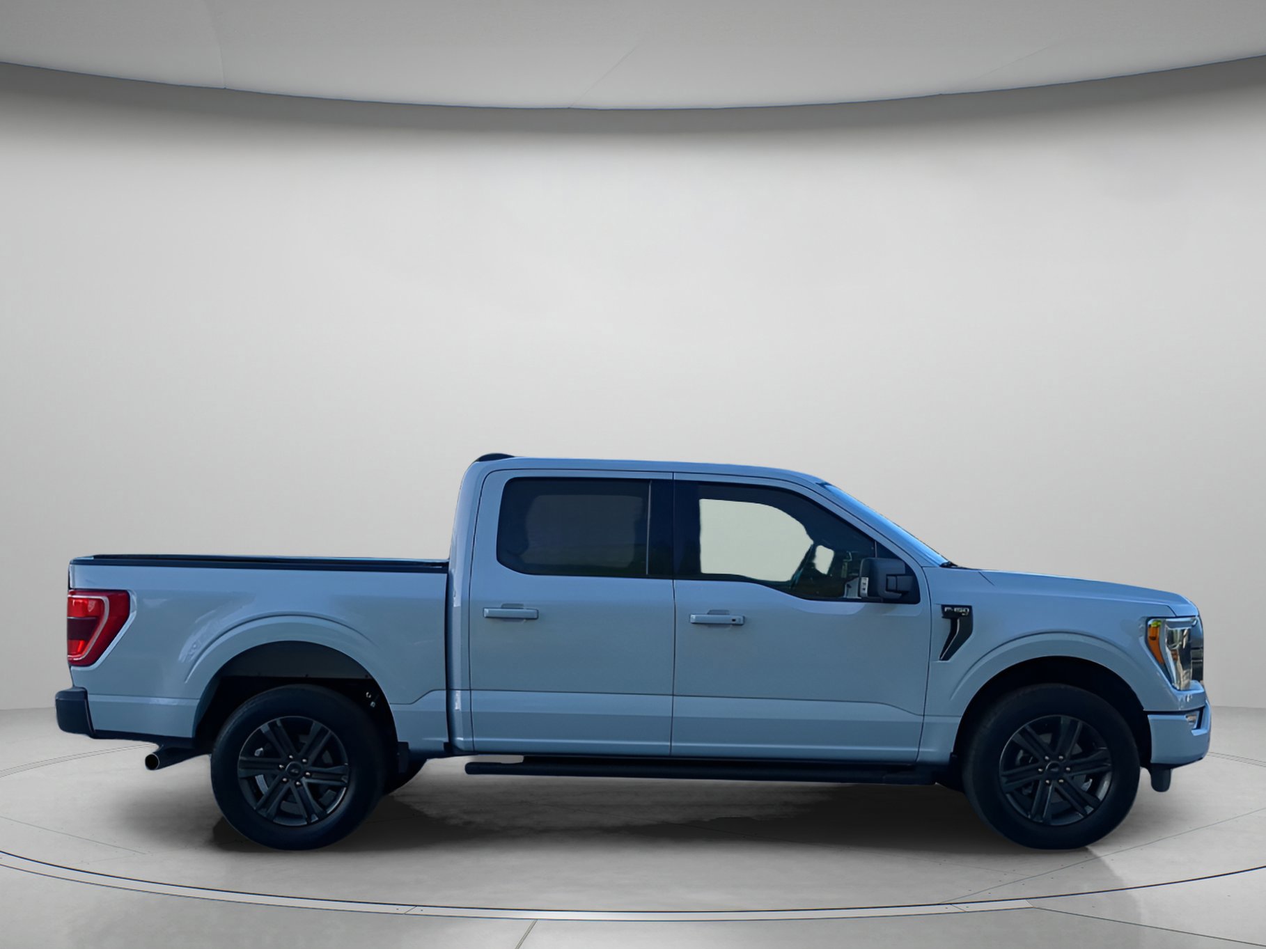 Certified 2022 Ford F150 XLT w/ Equipment Group 302A High image 31