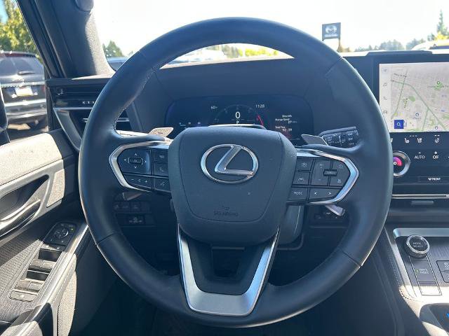 Used 2024 Lexus GX 550 w/ Cold Area Package AWD/4WD image 29