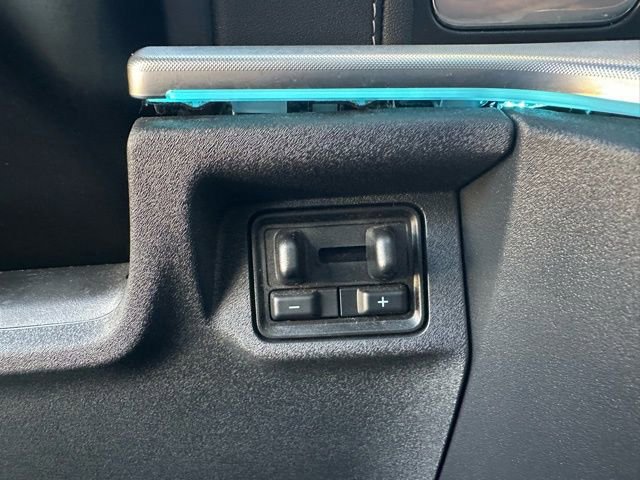 Certified 2025 Ford Expedition Max Platinum image 30