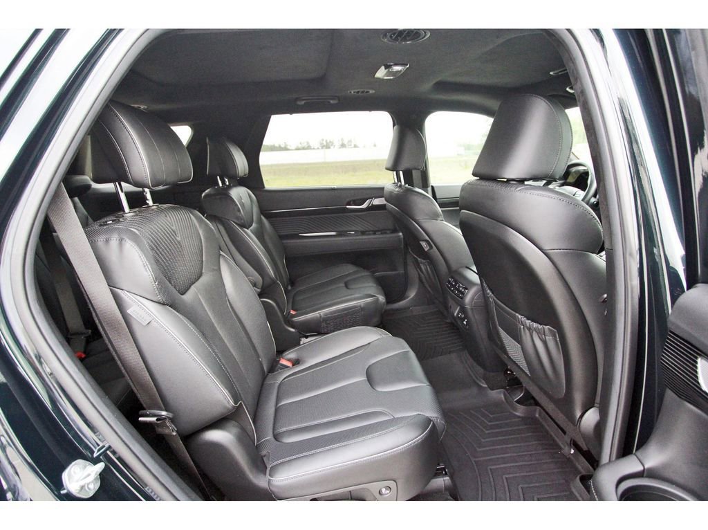 Used 2024 Hyundai Palisade Calligraphy image 10