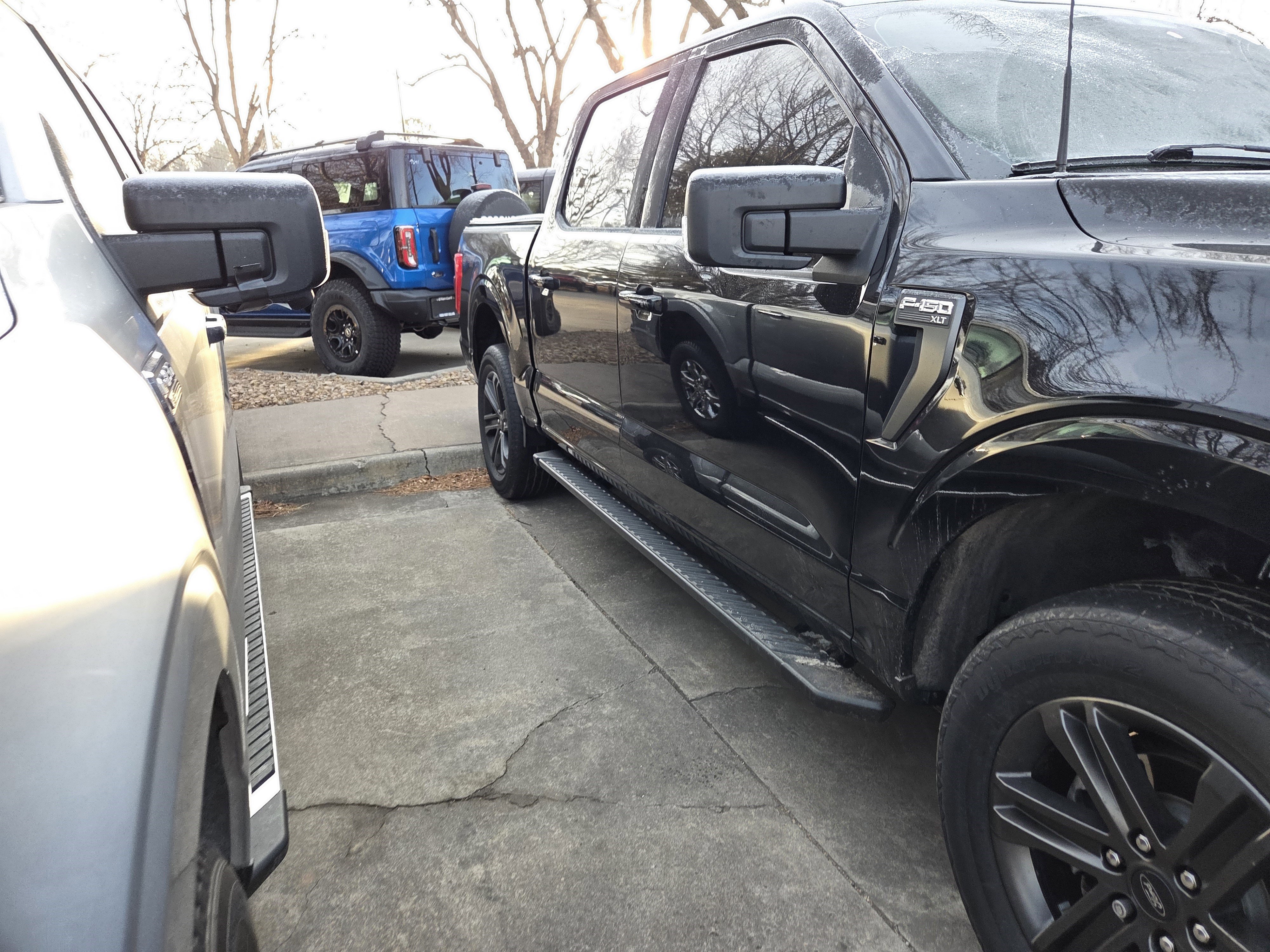 Certified 2022 Ford F150 XLT w/ Equipment Group 302A High image 5