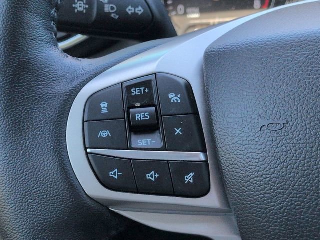 Certified 2022 Ford Explorer XLT w/ Equipment Group 202A image 25