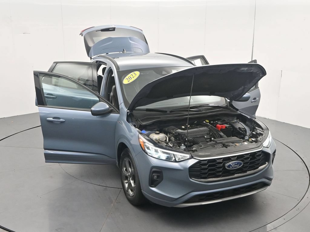 Certified 2023 Ford Escape ST-Line Select AWD/4WD image 52