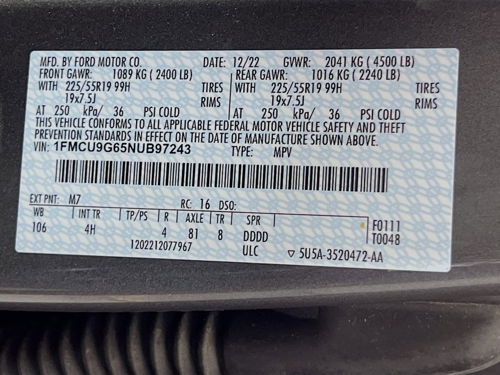 Certified 2022 Ford Escape SE w/ SE Sport Appearance Package AWD/4WD image 37