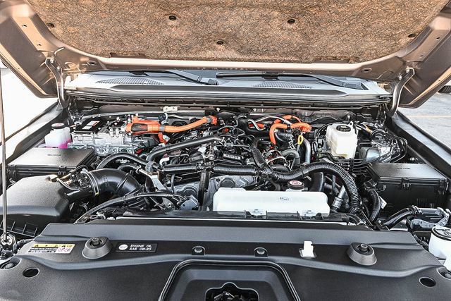 Used 2024 Toyota Land Cruiser 1958 AWD/4WD image 33