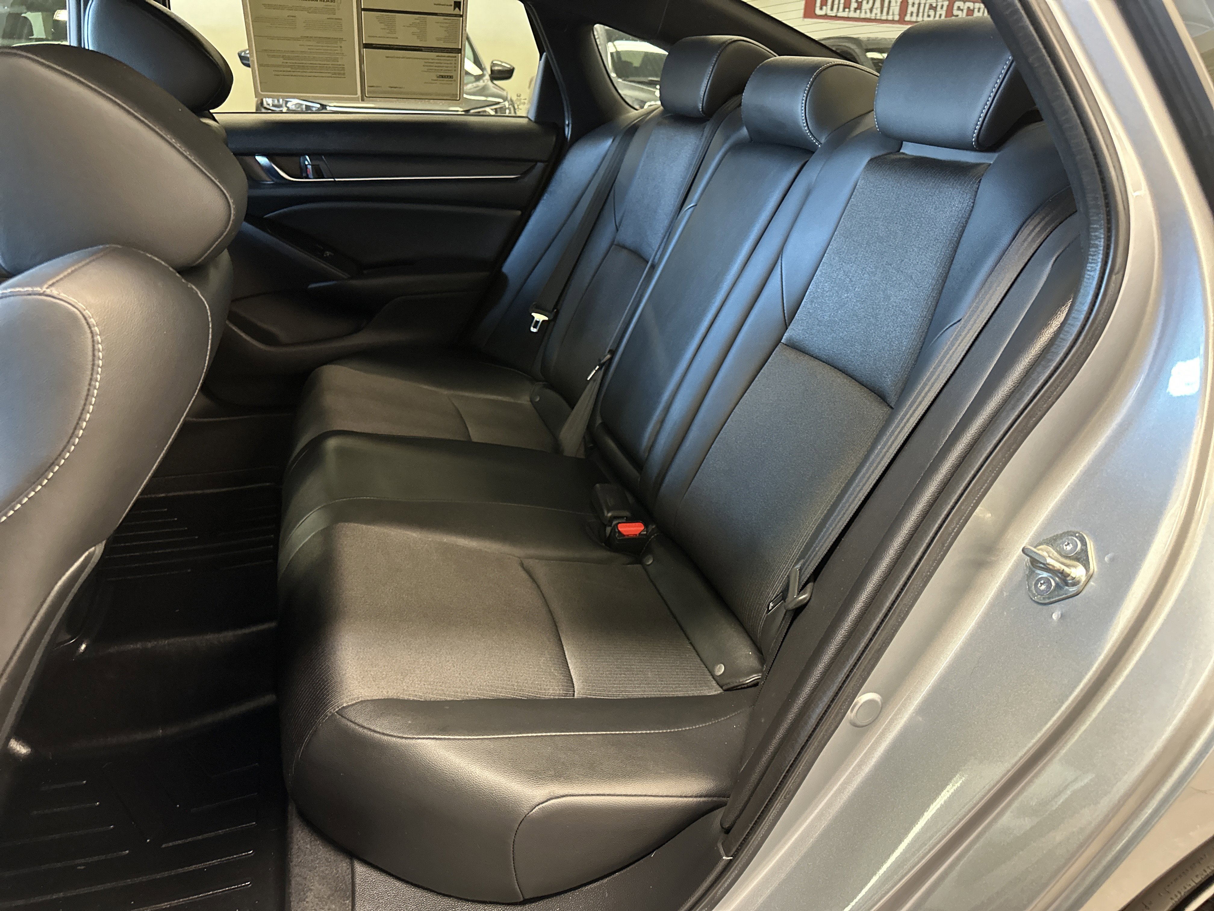 Used 2020 Honda Accord Sport image 5