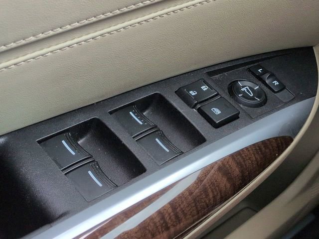 Used 2020 Acura TLX image 30