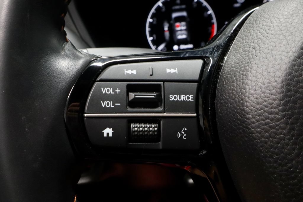 Used 2025 Honda HR-V Sport image 27