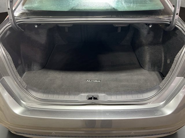 Used 2025 Nissan Altima 2.5 SV FWD image 19