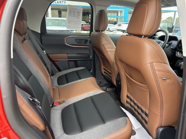 Certified 2024 Ford Bronco Sport Outer Banks w/ Tech Package image 32