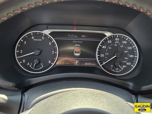 Used 2025 Nissan Sentra SR FWD image 20