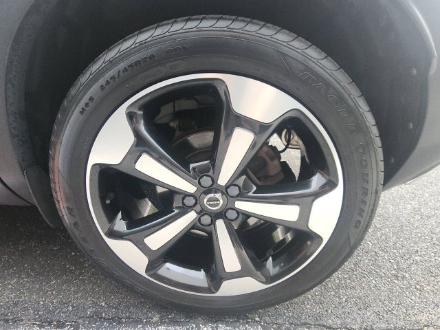 Used 2020 Volvo XC40 T5 Momentum w/ Protection Package AWD/4WD image 35