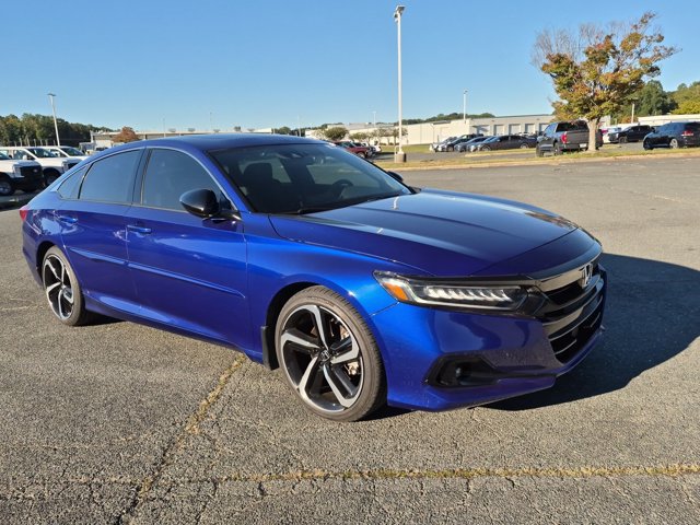 Used 2022 Honda Accord Sport image 1