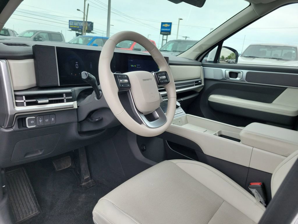 Used 2025 Hyundai Santa Fe SEL AWD/4WD image 21