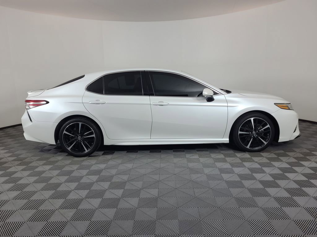 Used 2018 Toyota Camry XSE w/ Protection Package (Q2) FWD image 2