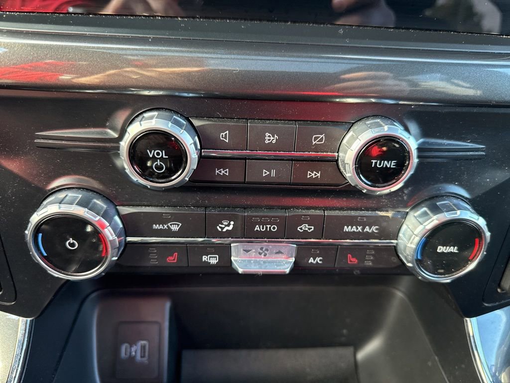 Certified 2023 Ford F150 XLT w/ Equipment Group 302A High image 30