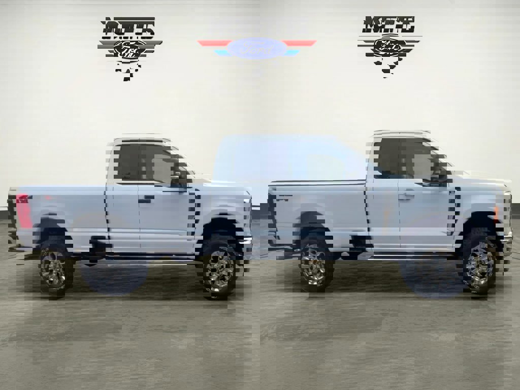 Certified 2023 Ford F250 XL w/ XL Chrome Package image 6