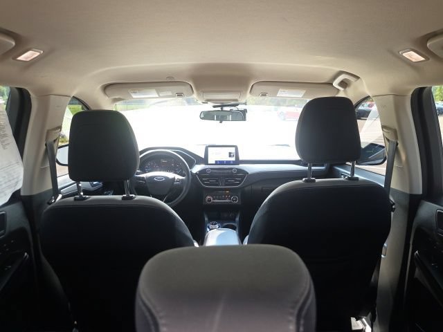 Certified 2020 Ford Escape SE FWD image 12