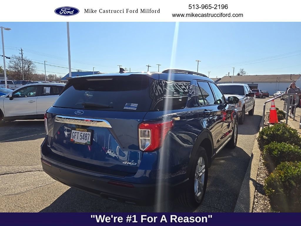 Certified 2021 Ford Explorer XLT AWD/4WD image 2