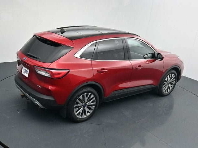 Certified 2022 Ford Escape Titanium w/ Class II Trailer Tow Package AWD/4WD image 27