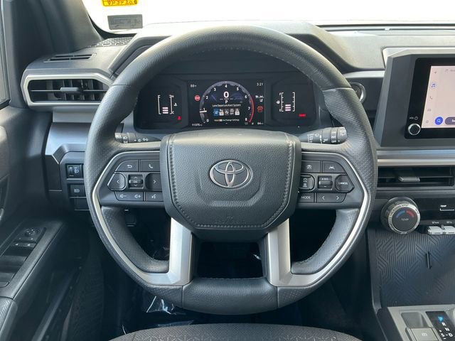 Used 2025 Toyota 4Runner SR5 image 13