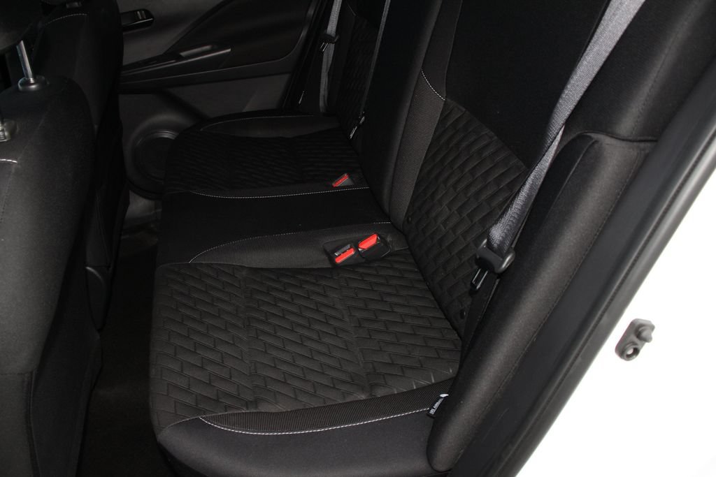 Used 2022 Nissan Kicks S FWD image 21