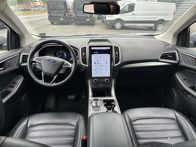 Certified 2023 Ford Edge SEL w/ Convenience Package AWD/4WD image 9