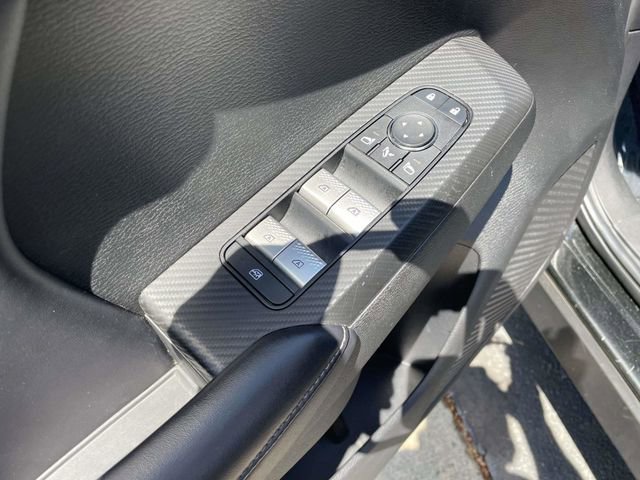 Used 2023 Mitsubishi Outlander SE FWD image 13