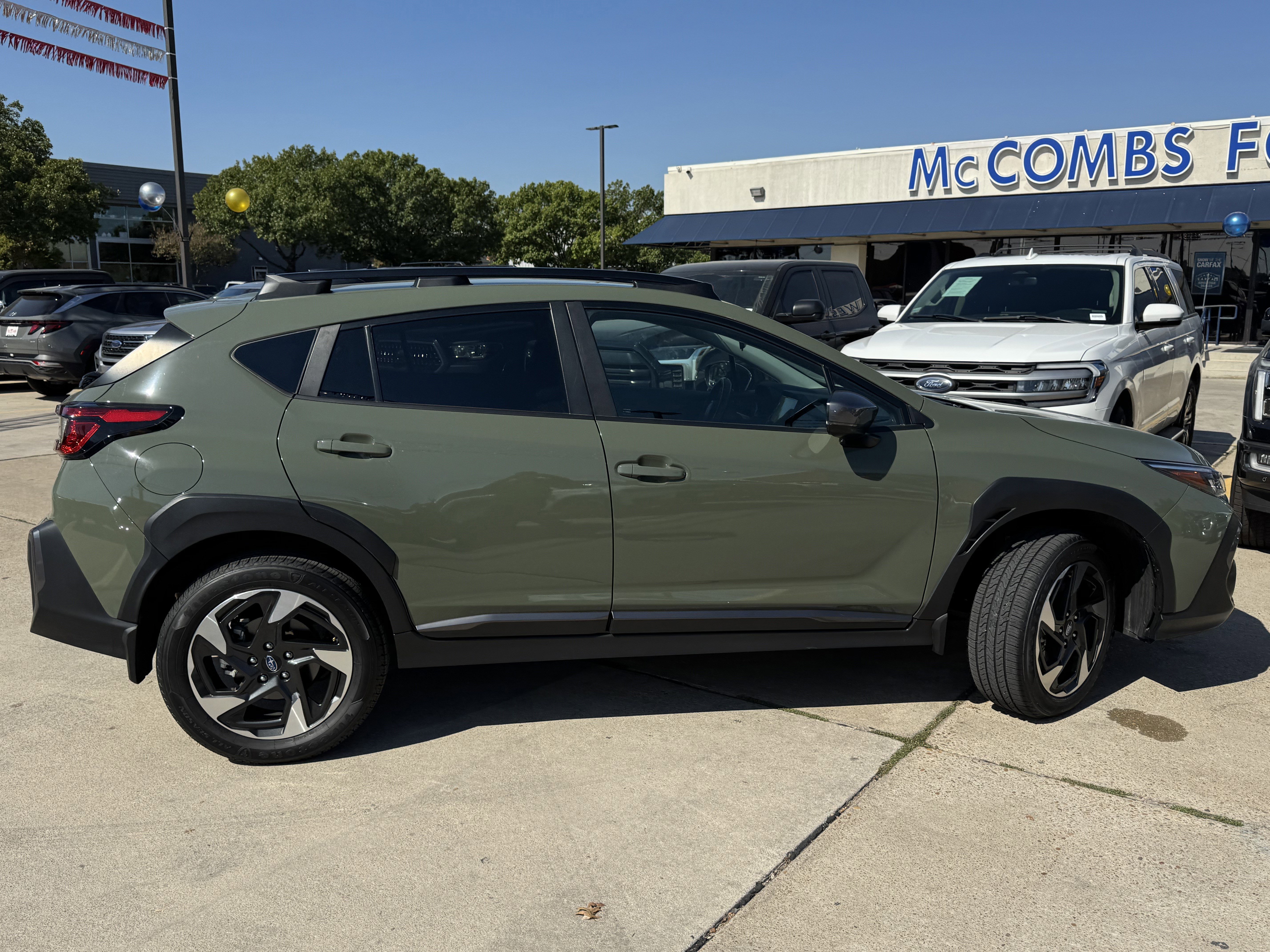 Used 2024 Subaru Crosstrek 2.5i Limited image 3