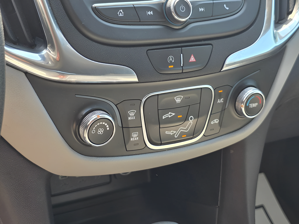 Used 2023 Chevrolet Equinox LT FWD image 20